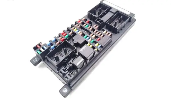 Land Rover Range Rover Evoque L538 Fuse module BJ32-14F041-AE