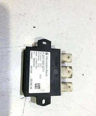Mercedes-Benz C W205 Tailgate/trunk control unit/module 