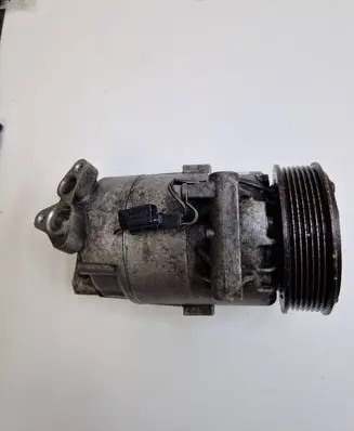 Nissan X-Trail T31 Air conditioning (A/C) compressor (pump) 6570457