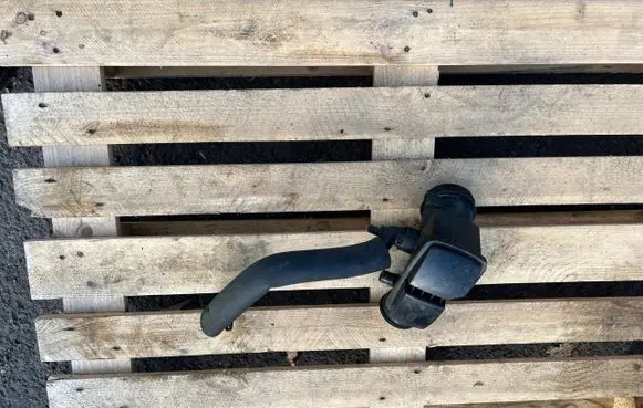BMW 1 F20 F21 Intake resonator 70604567