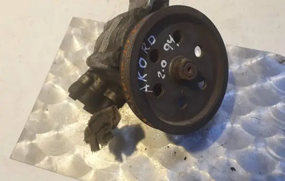 Honda Accord Power steering pump 107259R