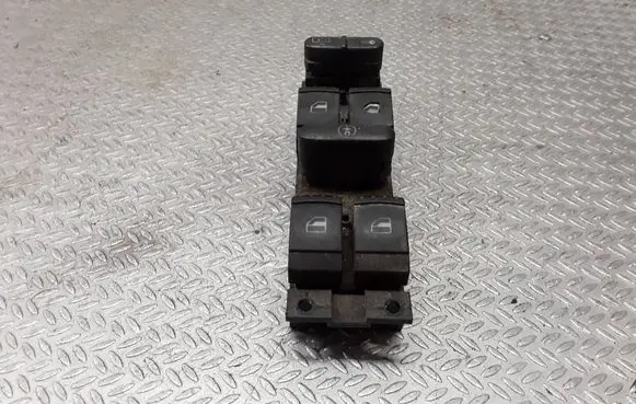 Volkswagen PASSAT B5.5 Electric window control switch 1J4959857B 03755030