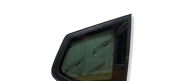 BMW X3 F25 Rear side window 7205630