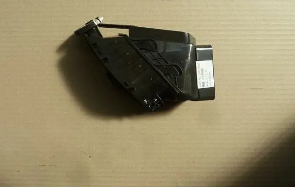 Dash center air vent grill