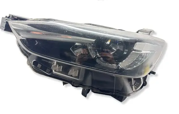 Mazda CX-3 Headlight/headlamp D10E51040
