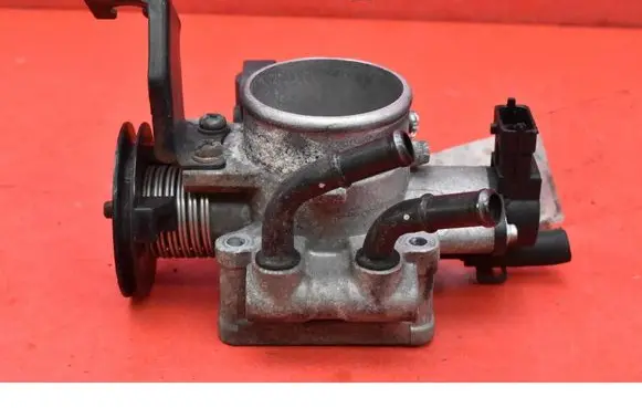 KIA Ceed Throttle body valve 351002B000