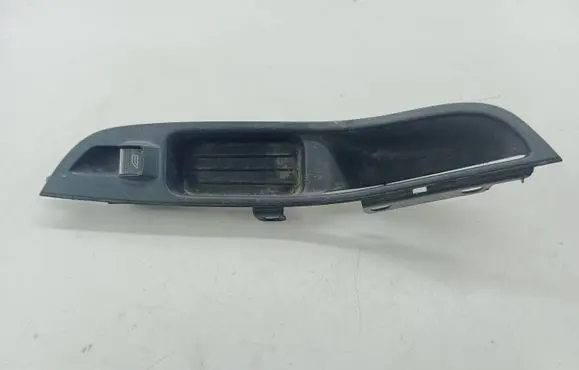Ford Focus Front door window switch trim BM51A240A40