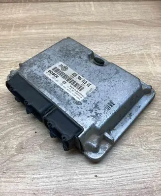 Volkswagen Golf IV Engine control unit/module ECU 038906018AE 0281001851
