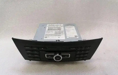 Mercedes-Benz C W204 Navigation unit CD/DVD player A2049007211