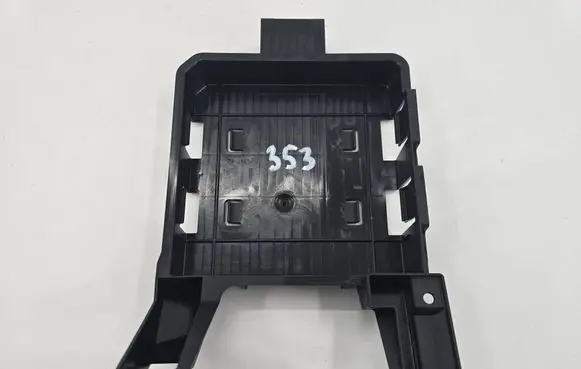 Audi A5 Other interior part 8B3907368