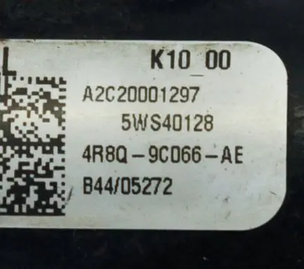 Jaguar XF X250 Fuel main line pipe 4R8Q9CD66AE