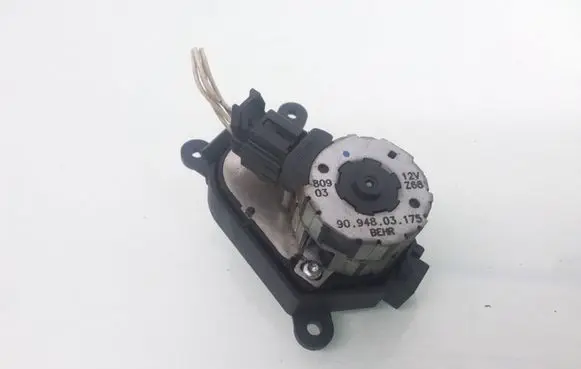 Peugeot 806 Air flap motor/actuator 9094803175