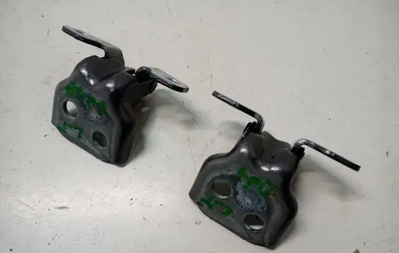 Renault Arkana Rear door hinge set 16935808753