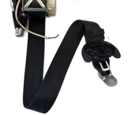 Volkswagen PASSAT B7 Set of seat belts 3C1857706R