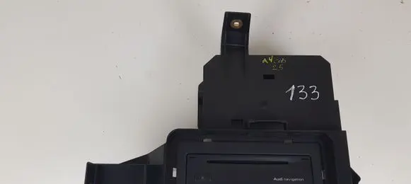 Audi A4 S4 B6 8E 8H Navigation unit CD/DVD player 8618842290 8H0035201