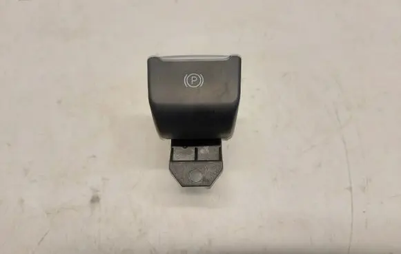 Ford Ranger IV Engine splash shield/under tray