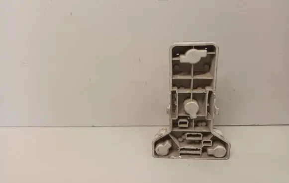 Volkswagen PASSAT B5 Tail light bulb cover holder 3B5945257