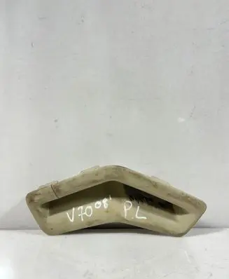 Volvo V70 Seat belt trim 