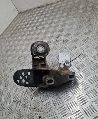 Audi A6 Allroad C5 Bracket in trunk/boot 