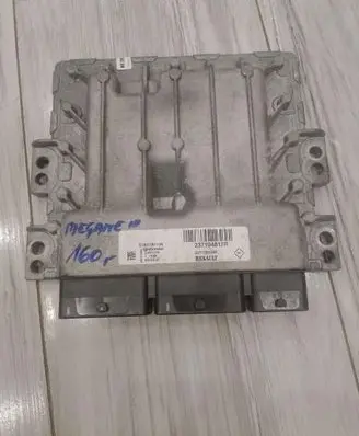 Renault Megane III Engine control unit/module ECU 237104817R