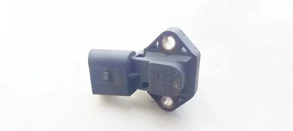 Volkswagen PASSAT B5 Air pressure sensor 038906051 0281002171