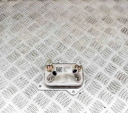 Maserati Ghibli Power steering radiator 06700316180 670031618