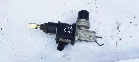 Master brake cylinder