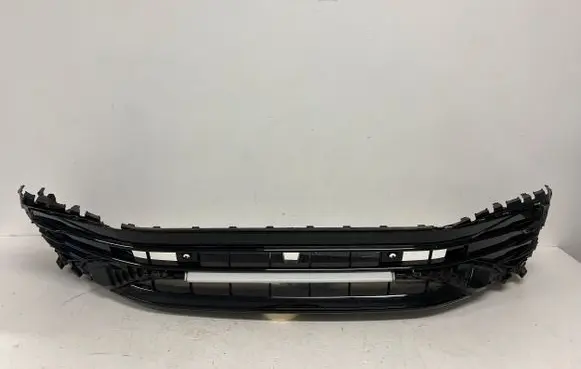 Volkswagen Tiguan Front bumper lower grill 5NA853671R 5NA805903L 5NA853677Q