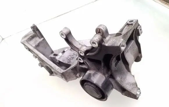 Generator/alternator bracket