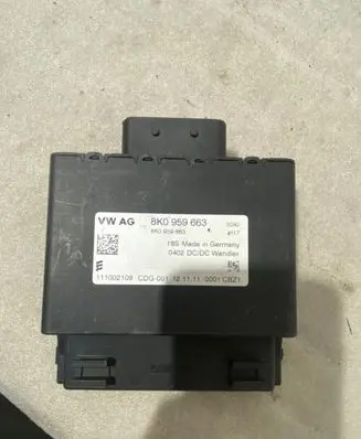 Audi A6 C7 Voltage converter inverter 8K0959663 111002109