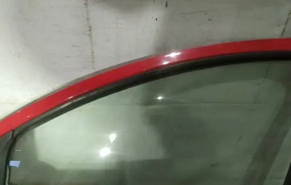 Front door window glass four-door