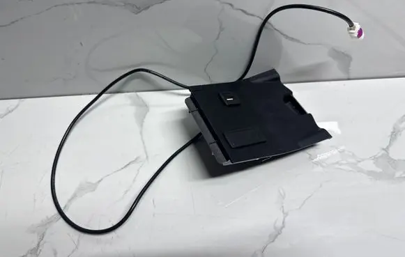 Mercedes-Benz A W176 USB socket connector A1178200315