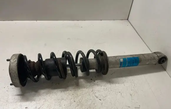 BMW 5 E60 E61 Front shock absorber/damper 310245