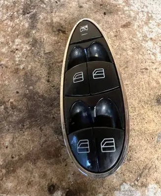 Mercedes-Benz E W211 Electric window control switch A2118219951 1310408005 SWF501703