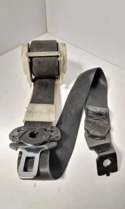 Opel Zafira A Front seatbelt 90560636