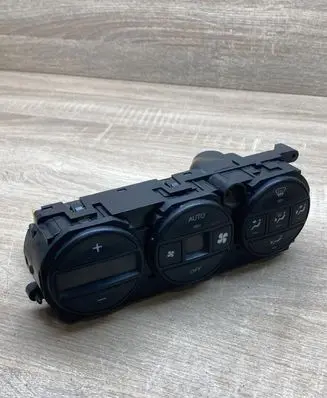 Opel Vectra C Climate control unit 90586246