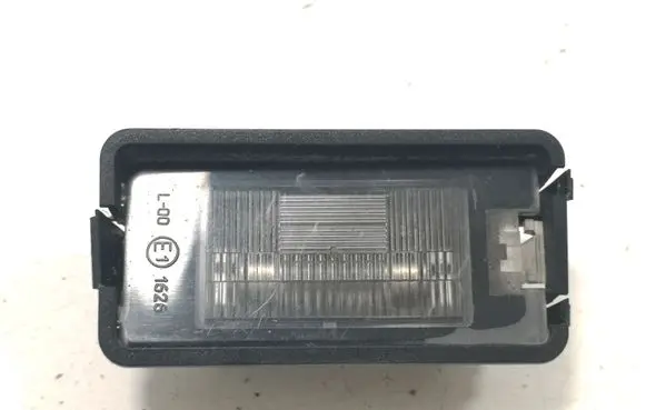 Seat Altea Number plate light 5P0943021