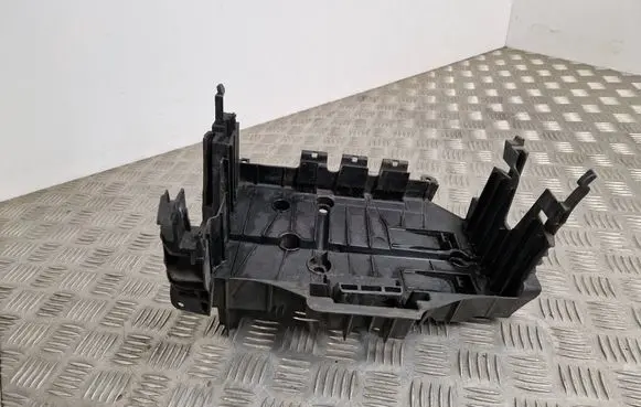 Peugeot 508 Battery tray 9686469580