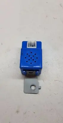 Hyundai Santa Fe Horn buzzer relay 957002B110