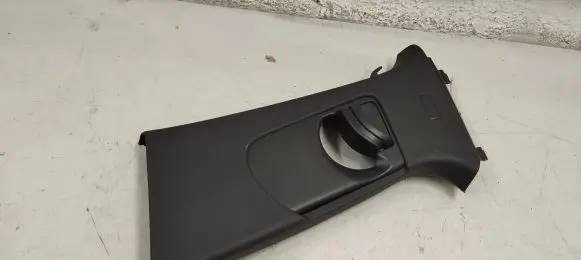 Audi A1 (B) pillar trim (top) 82g867243