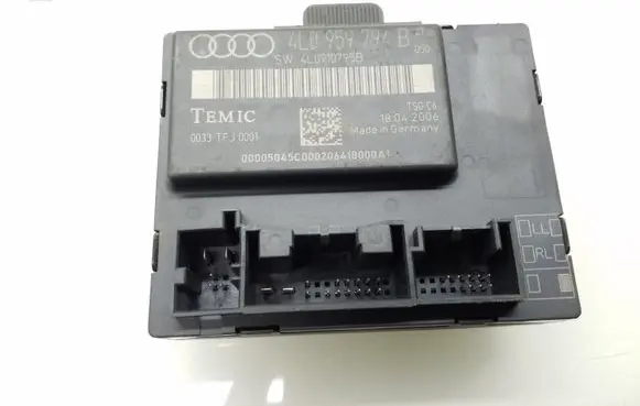 Audi Q7 4L Door control unit/module 4L0959794B