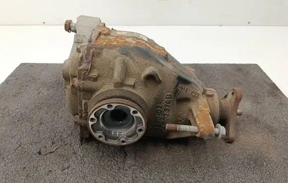 BMW X1 E84 Rear differential 7593215