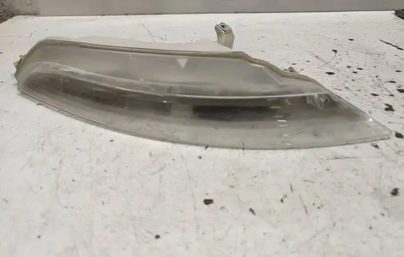 BMW 6 E63 E64 Front indicator light 7165806 0311333004 LE0316103
