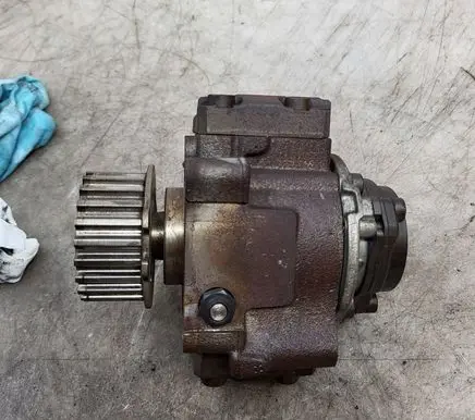 Volvo V60 Fuel injection high pressure pump 9676289780 A2C53384062