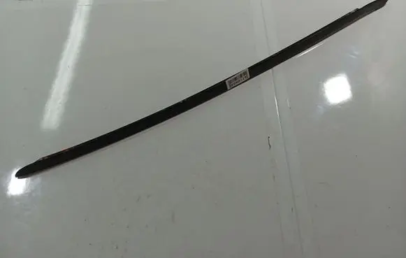 Audi A6 S6 C5 4B Windshield trim 