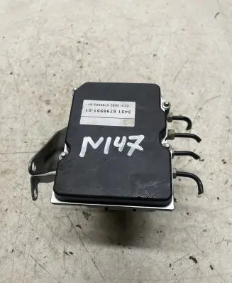 BMW X1 E84 ABS Pump 6798992 6798991