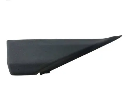 Maserati Ghibli (C) pillar trim 670010909 06700174030