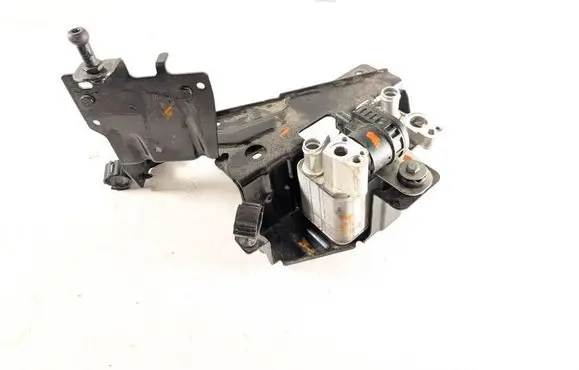 BMW 7 G70 Hybrid/electric vehicle battery fan 9871699 9873918 72514023