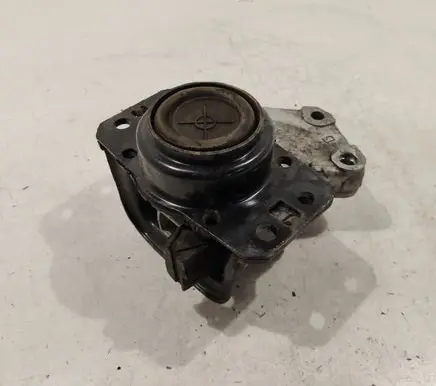 Citroen C4 I Engine mount bracket 9636270080 9636583980