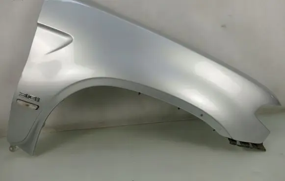 BMW X5 E53 Fender